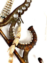 Load image into Gallery viewer, Statement Necklace No. 001