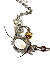 Load image into Gallery viewer, Statement Necklace No. 004