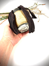 Load image into Gallery viewer, WITHER&RUIN Clutch | Objet d’Art